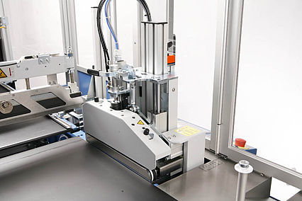 Seitenschweißmaschine COMPACTA SPEEDY | Technifol für BVM Brunner